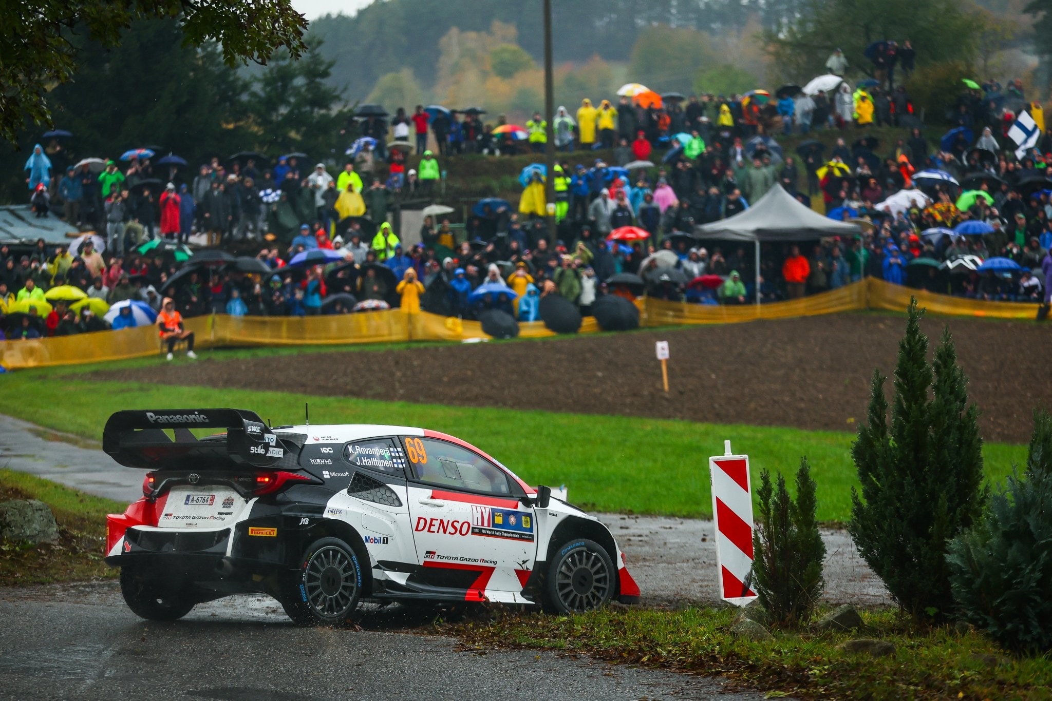 WRC, Rovanpera in testa al Central European