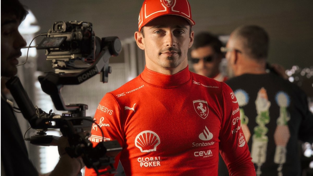 Ferrari presenta le nuove tute per il GP di Las Vegas