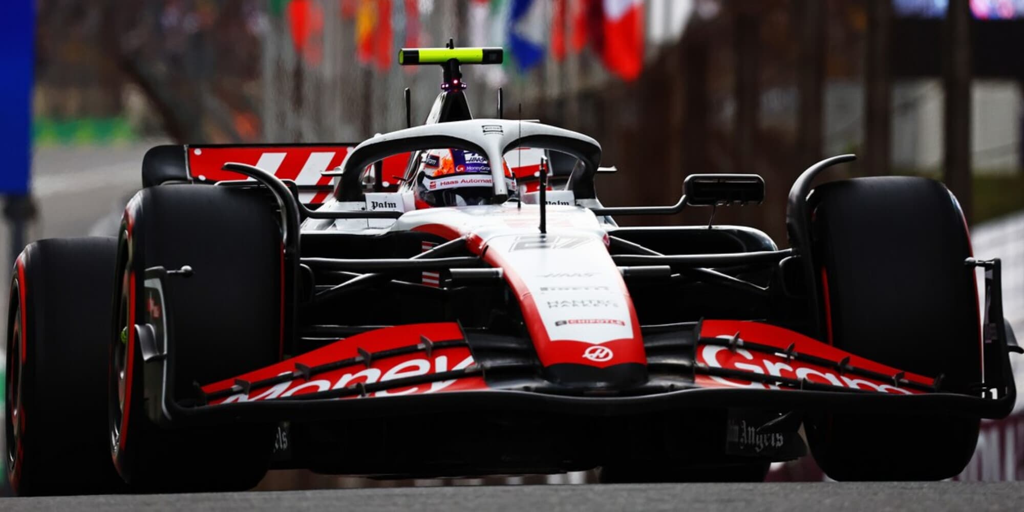 Haas, Komatsu: "Non aiuta operare tra Italia e Regno Unito"