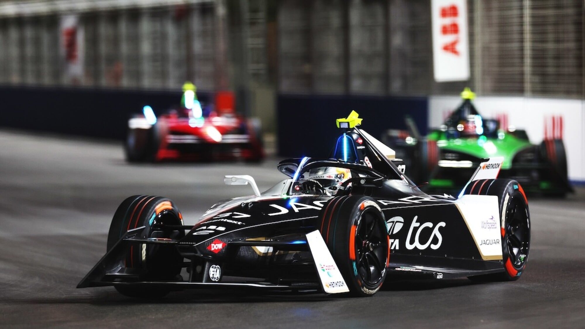 ePrix Diriyah gara-2, Cassidy firma la prima vittoria con Jaguar