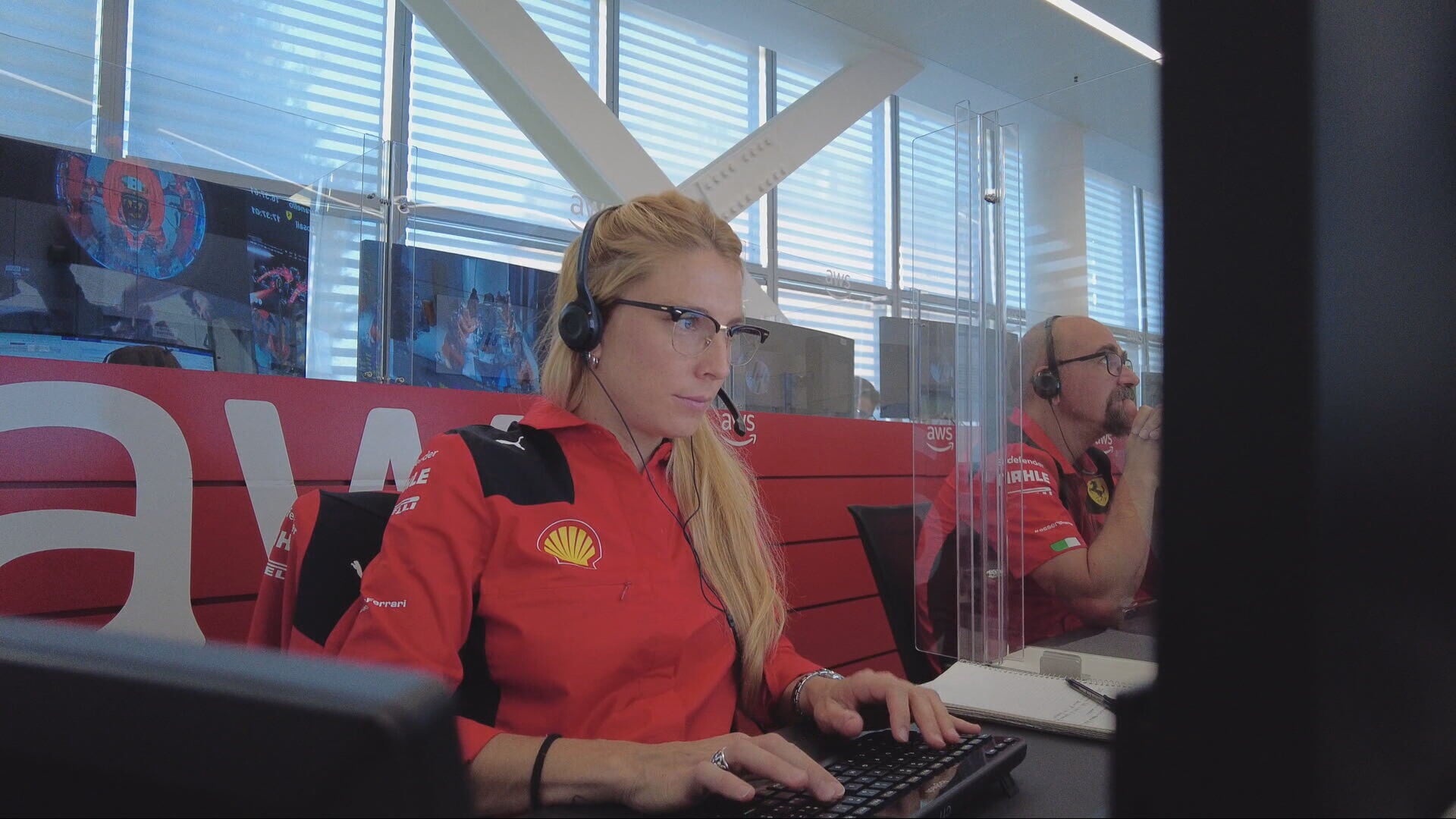 DiscoveRED Scuderia Ferrari, il trailer del nuovo documentario di Sky