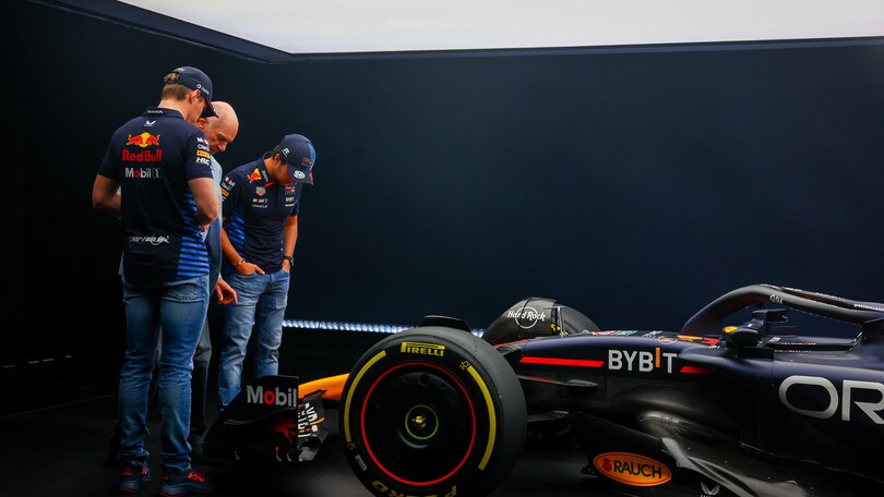 Red Bull RB20, Newey: "Dominio RB19 uno shock, ma mai fermarsi"