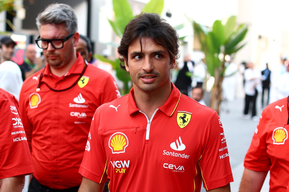 Ferrari, l'ottimismo sul rientro di Sainz al volante della SF-24