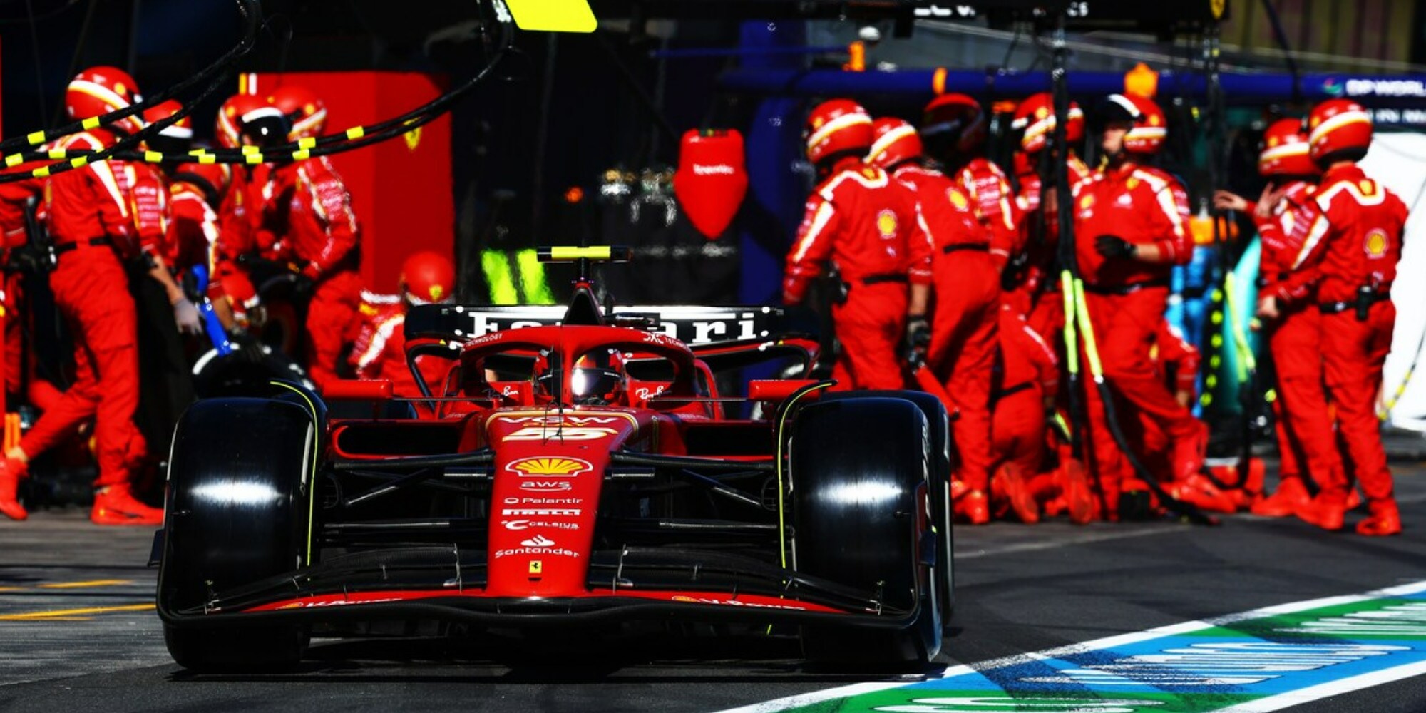 GP Australia, è doppietta Ferrari! Out Verstappen e le Mercedes