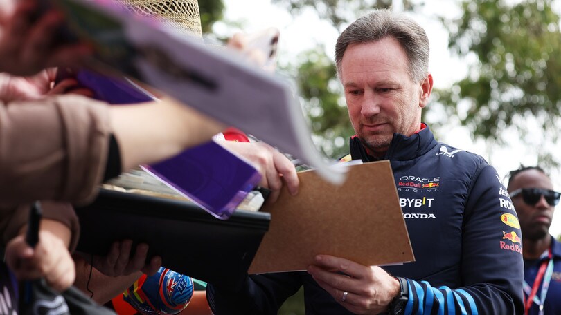 Horner: "Perez ha perso più di 20 punti di carico per una visiera sul fondo"