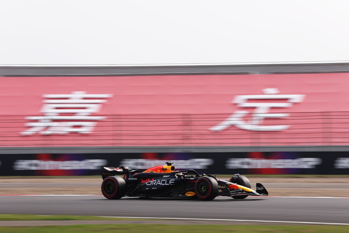 Verstappen: "Red Bull bella da guidare, migliorati giro dopo giro"
