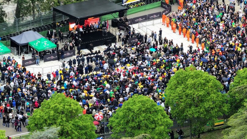 In oltre ventimila a Imola per Ayrton