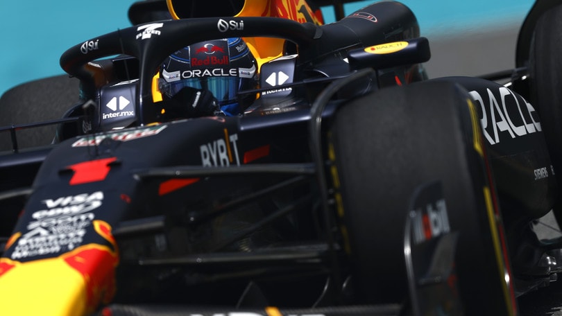GP Miami, FP1: guida Verstappen, Leclerc subito ko