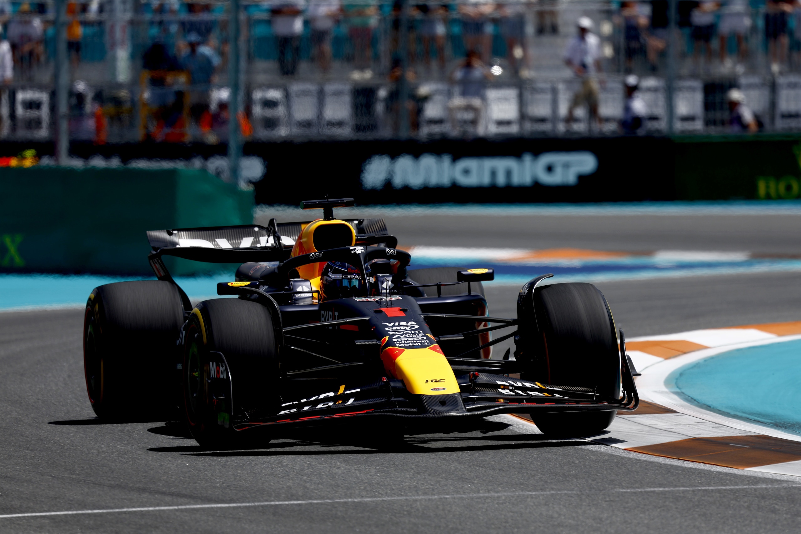Verstappen: "Sprint non perfetta, Red Bull da migliorare"