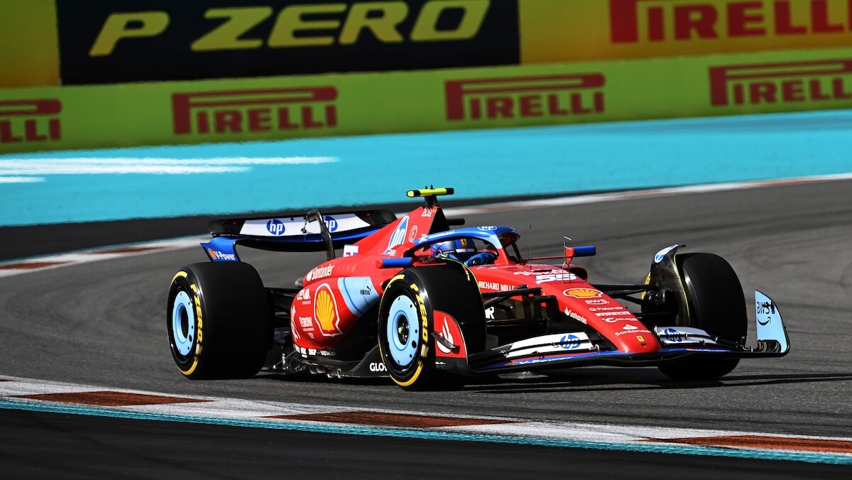 GP Miami, penalità (dimezzata) per Sainz: ecco perché