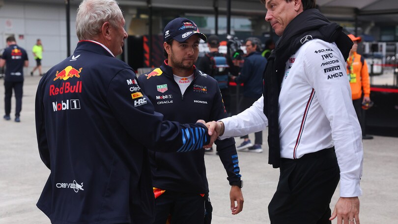 Mercato piloti, Wolff: "Aspettiamo una decisione di Max"