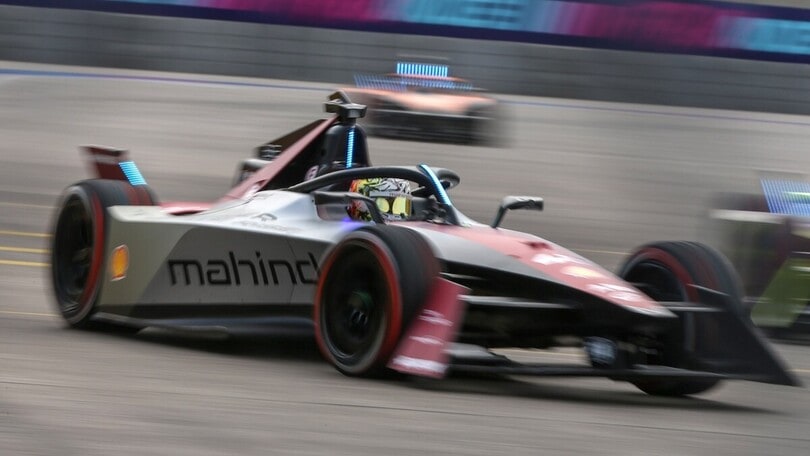 ePrix Berlino, qualifica nel segno Mahindra: Mortara in pole