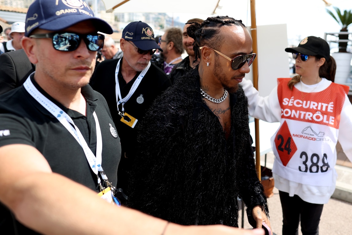 Hamilton e la solita Monaco: "Non vi addormentate a seguire la gara?"