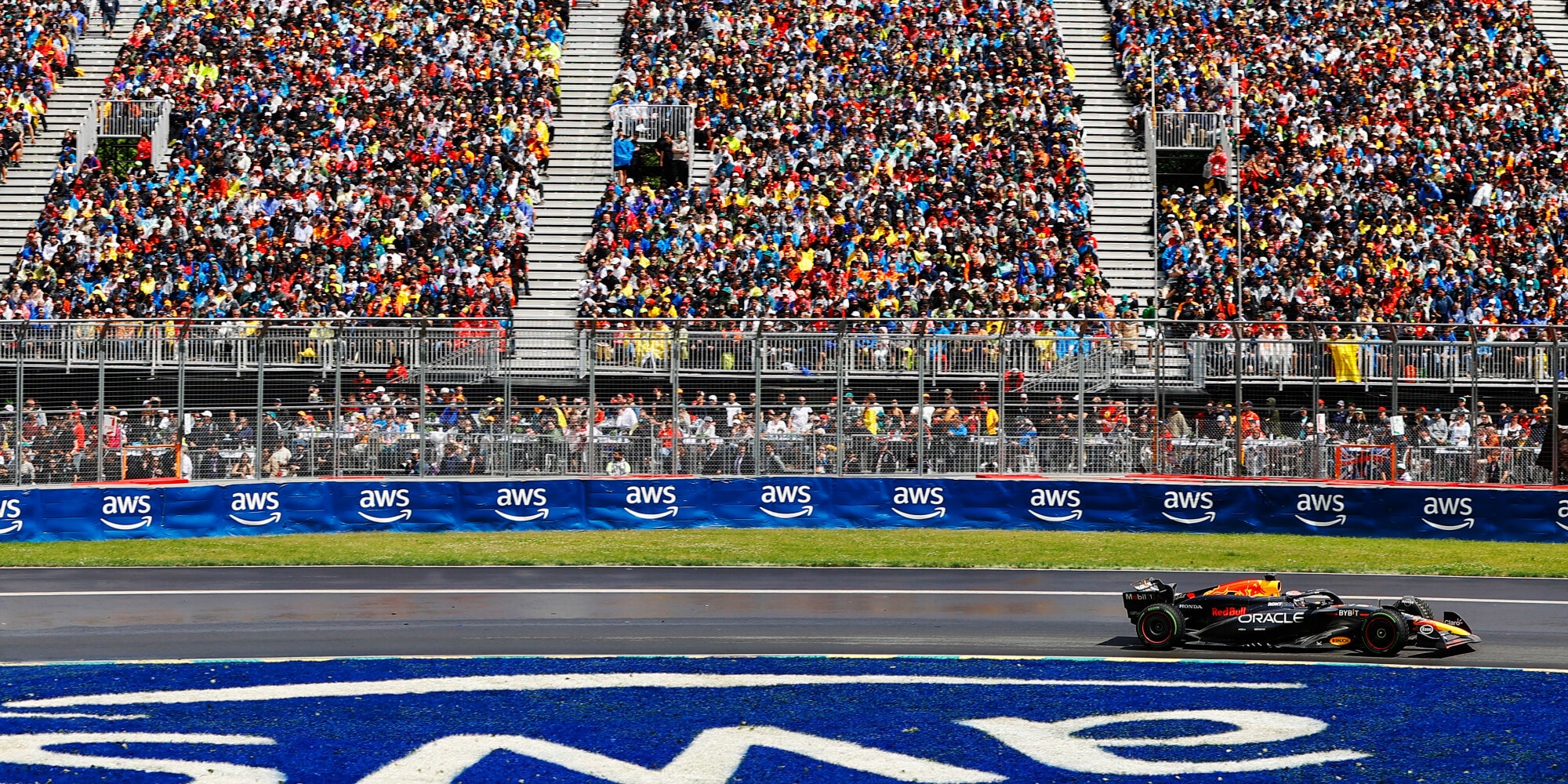 GP Canada: Verstappen torna a vincere davanti a Norris e Russell