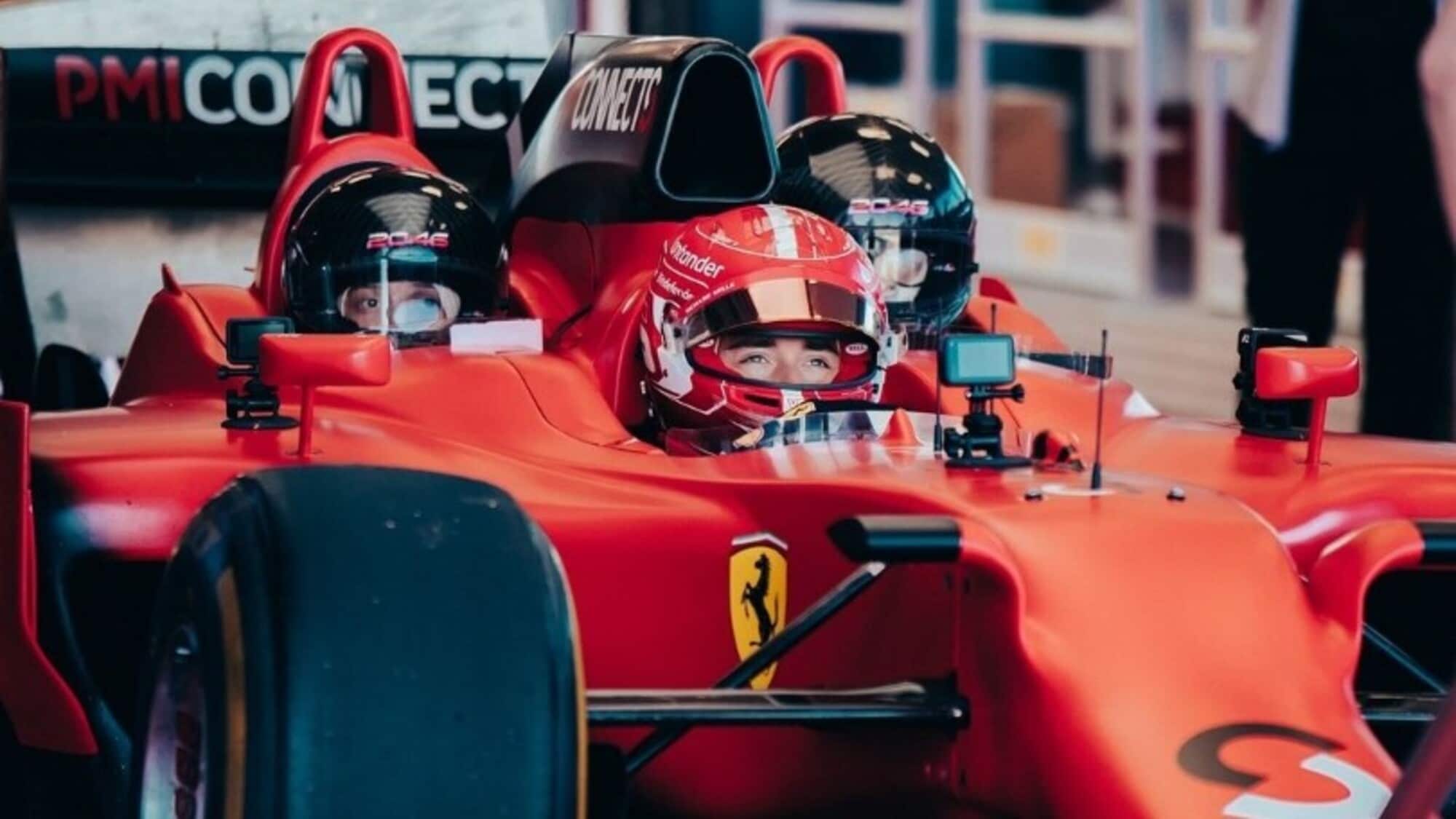 Leclerc e Domenicali, cantanti stonatissimi per Umberto Tozzi: cosa hanno fatto a Fiorano