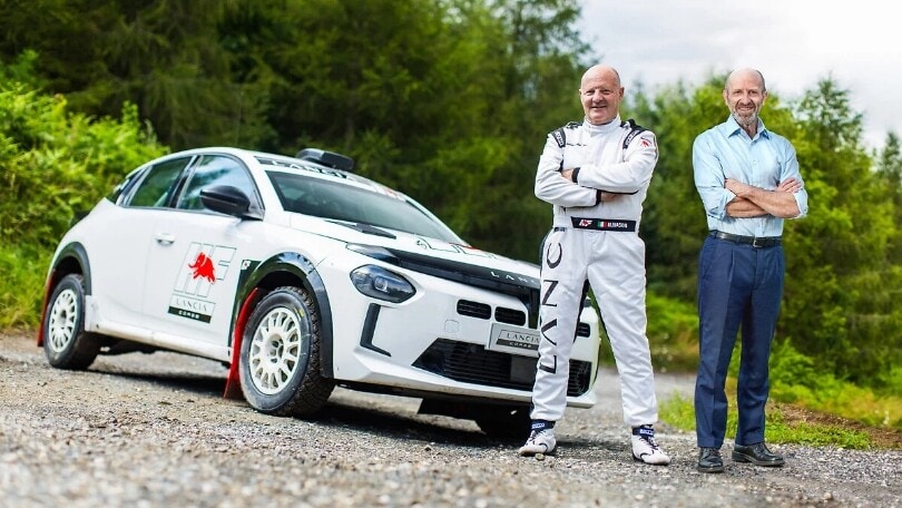 Lancia: Miki Biasion guida la Ypsilon Rally 4 HF