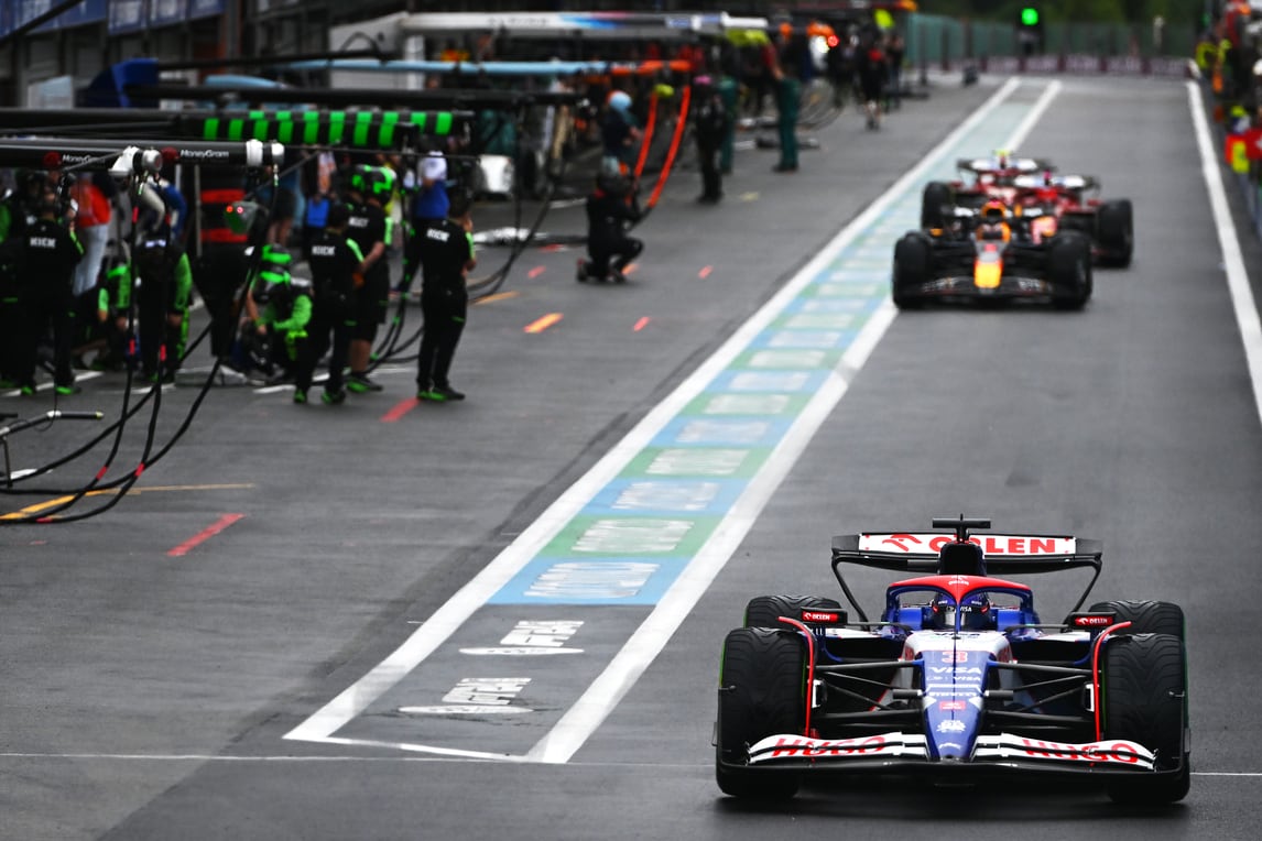 GP Belgio, le foto delle qualifiche e della pole di Leclerc