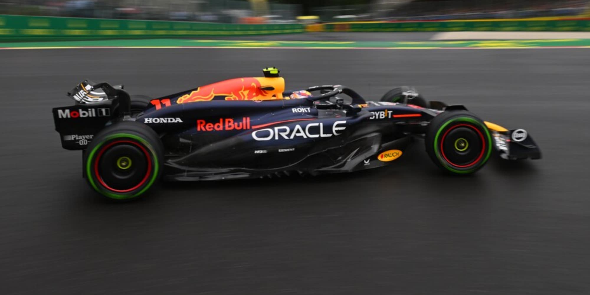 Perez: "Fortunati in Q2. Il GP sarà lungo, degrado e graining insidiosi"