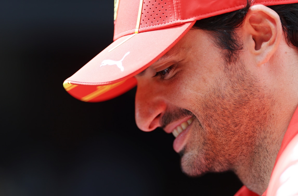 Mercato piloti, è ufficiale il futuro di Carlos Sainz: che scommessa!