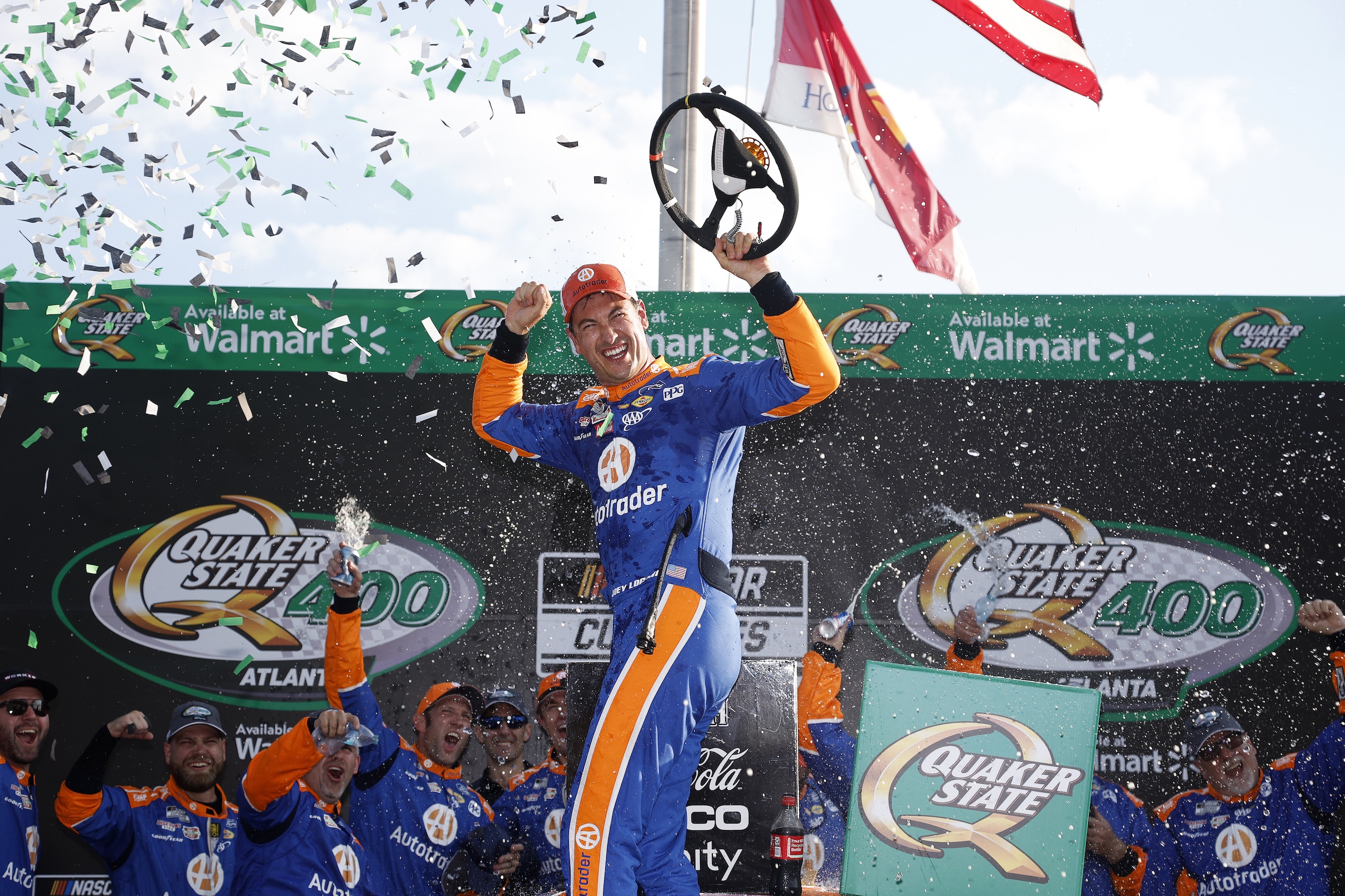 NASCAR: Logano parte col piede giusto ad Atlanta