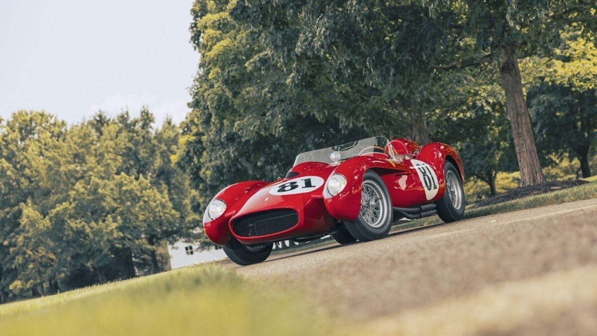 Button al volante di una rarità: la Ferrari 250 Testa Rossa