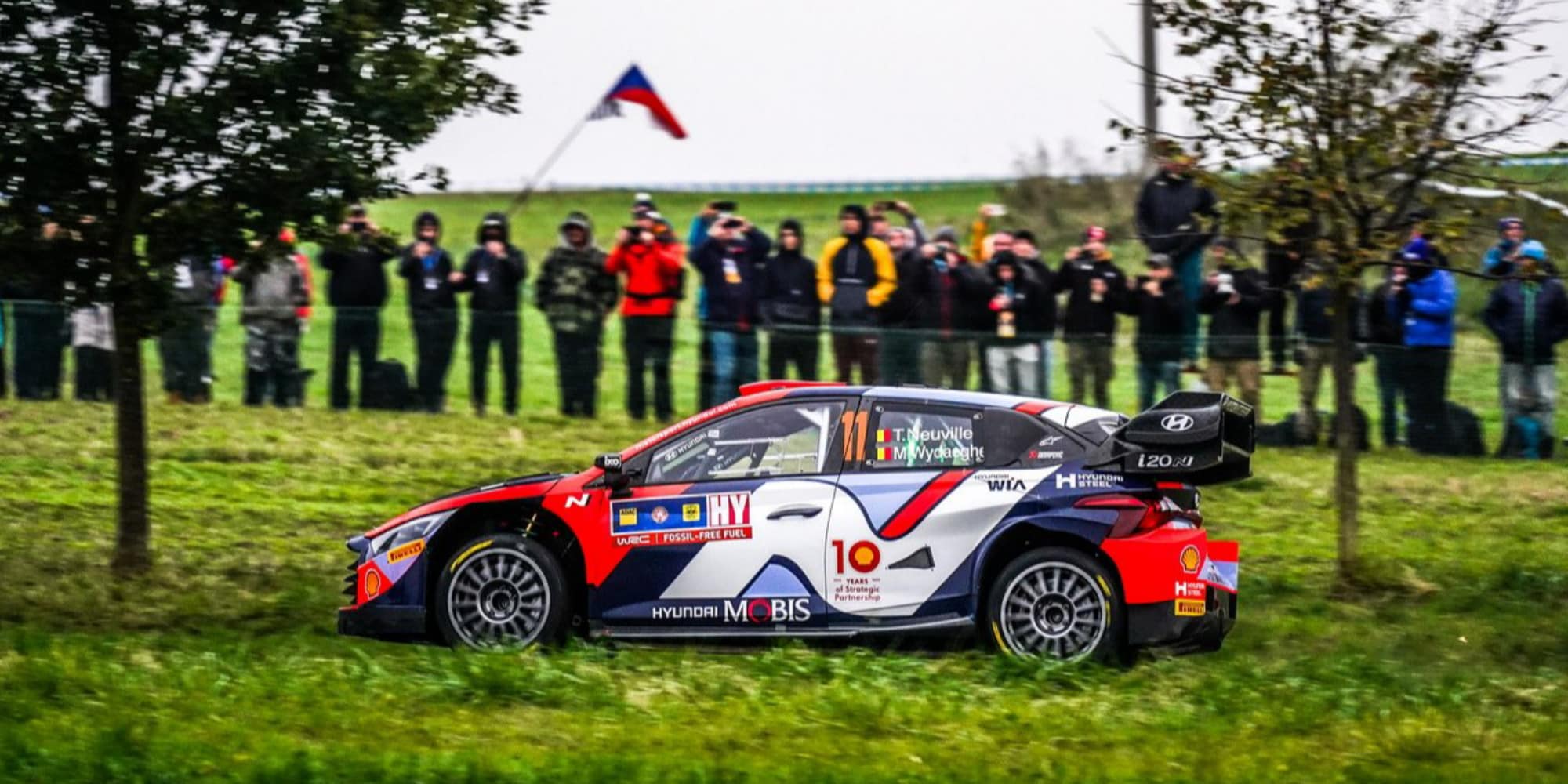 WRC, Neuville leader dopo la seconda tappa al Central European