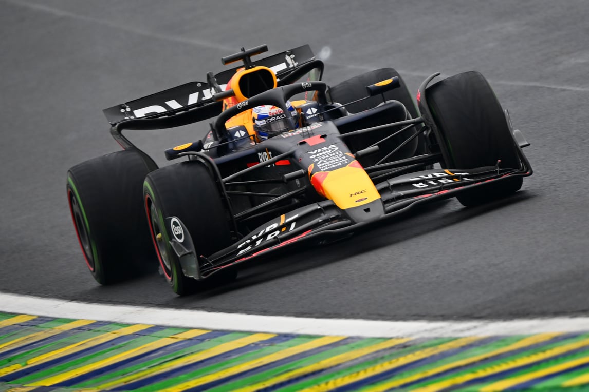 Verstappen: "Montagne russe di emozioni, incredibile vincere partendo così indietro"