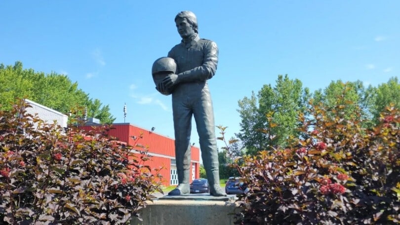Rubata la statua di Gilles Villeneuve: il furto realizzato da ladri esperti