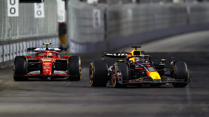 GP Las Vegas, doppietta Mercedes e Max vince il 4° Titolo