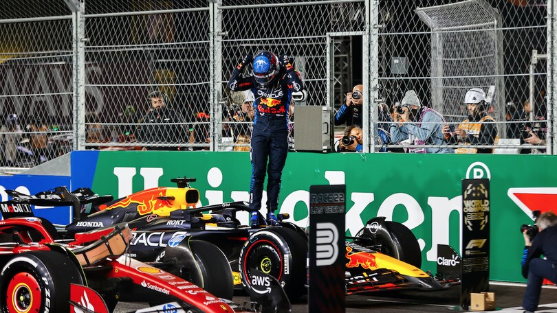 L'editoriale del Direttore: Verstappen the fabulous four, Ferrari facci sognare