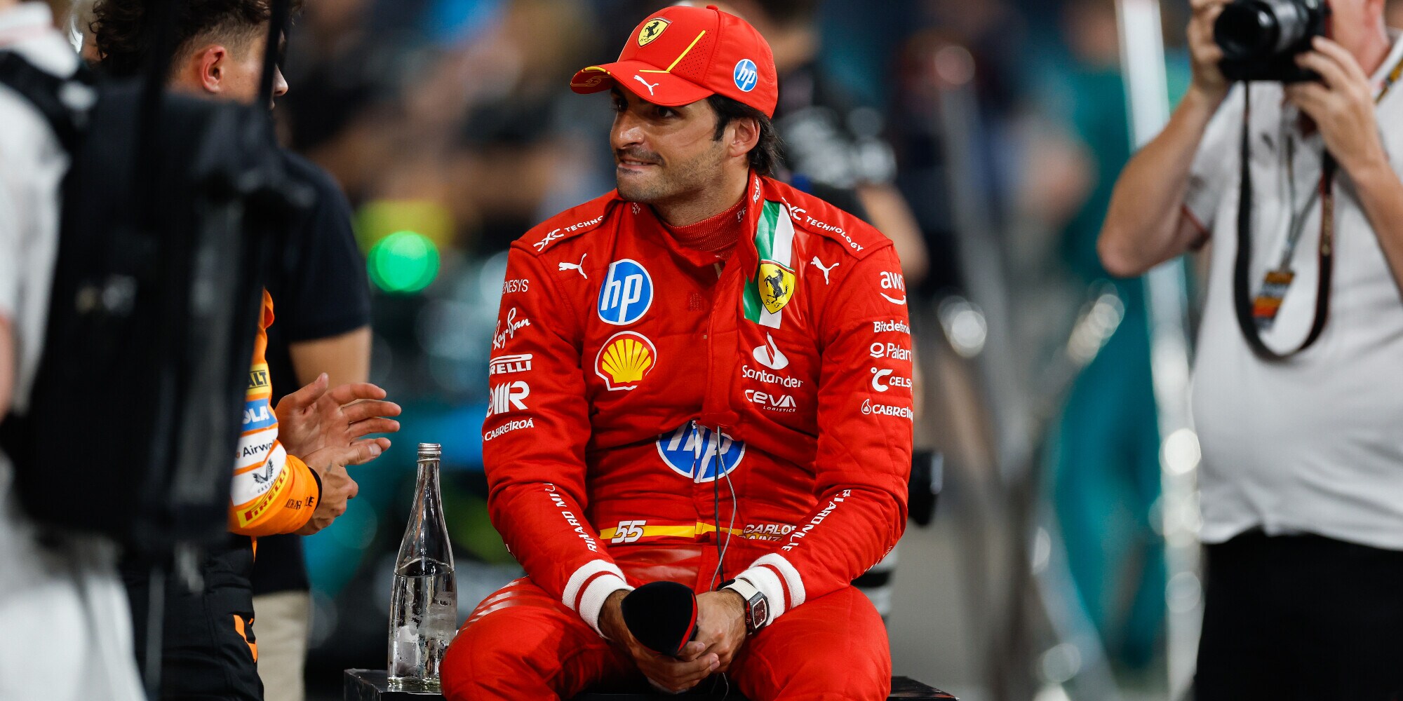 L'emozione di Sainz: "Darò tutto per vincere l'ultimo GP con la Ferrari"