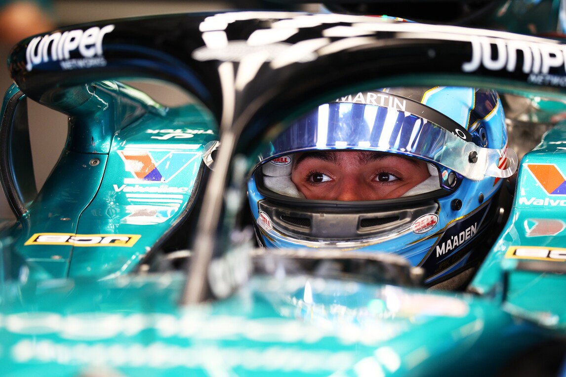 F1, al via i test a Yas Marina tra rookie, nuovi volti e cambi di team