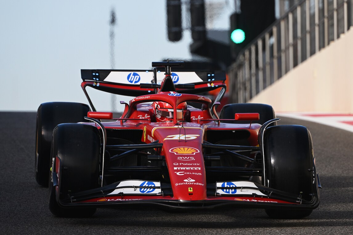 F1, al via i test a Yas Marina tra rookie, nuovi volti e cambi di team