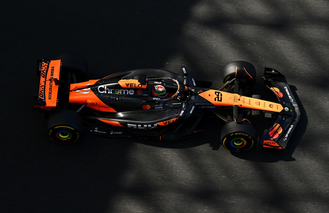 F1, al via i test a Yas Marina tra rookie, nuovi volti e cambi di team