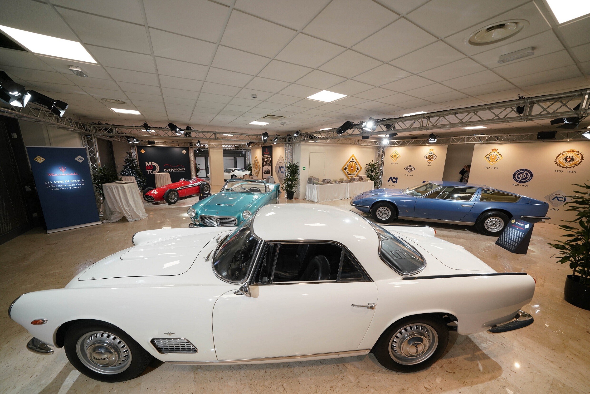 La Maserati 250F di Juan Manuel Fangio arriva a Roma dal Museo Nicolis