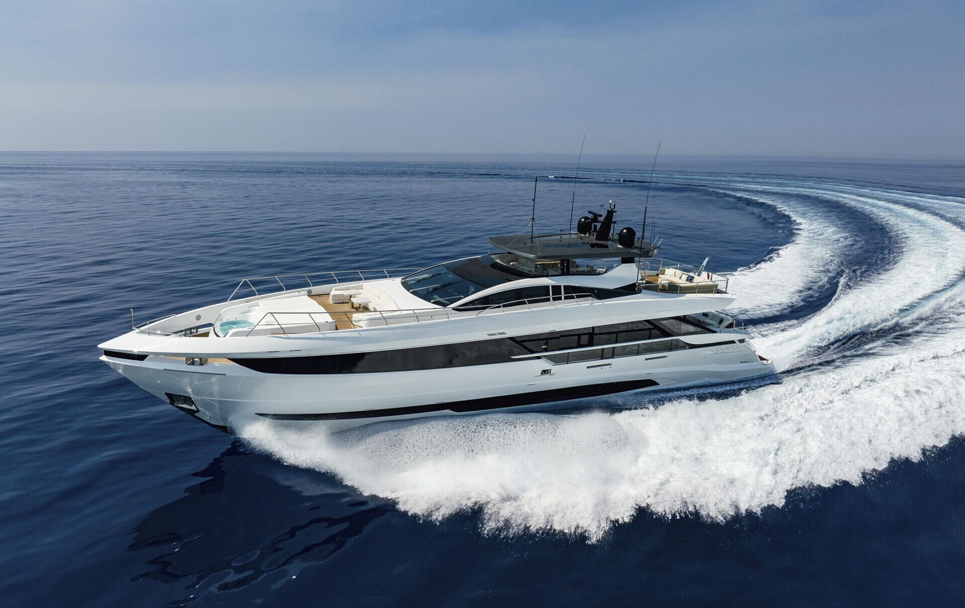 Mangusta Super Sport 33, il nuovo lussuosimo yacht di Max Verstappen