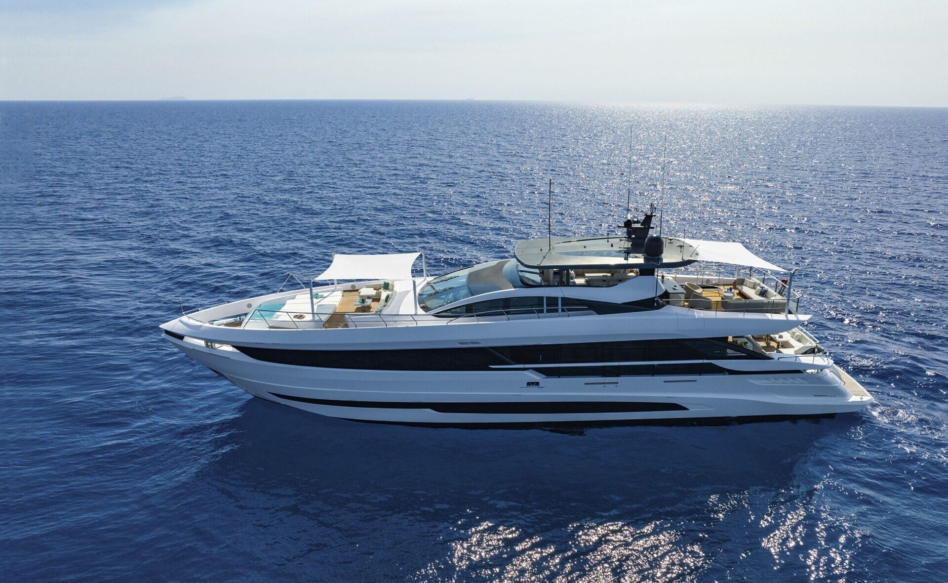 Mangusta Super Sport 33, il nuovo lussuosimo yacht di Max Verstappen