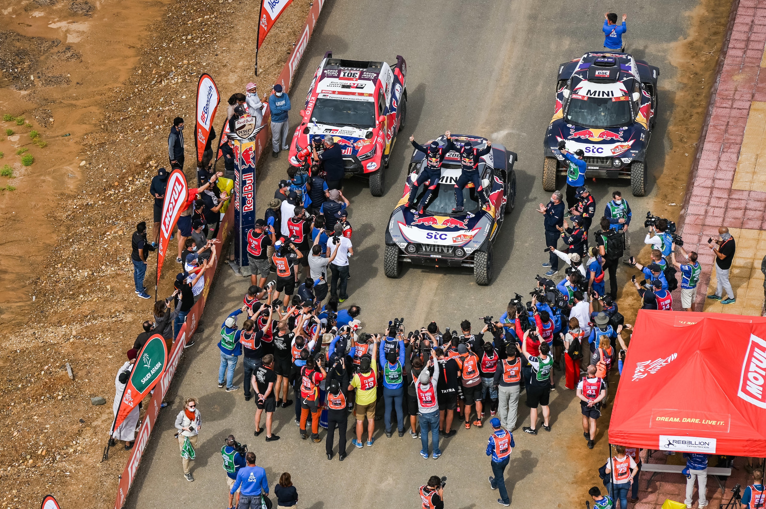 La X-Raid BMW Mini John Cooper Works Buggy, Regina della Dakar 2021 è in vendita