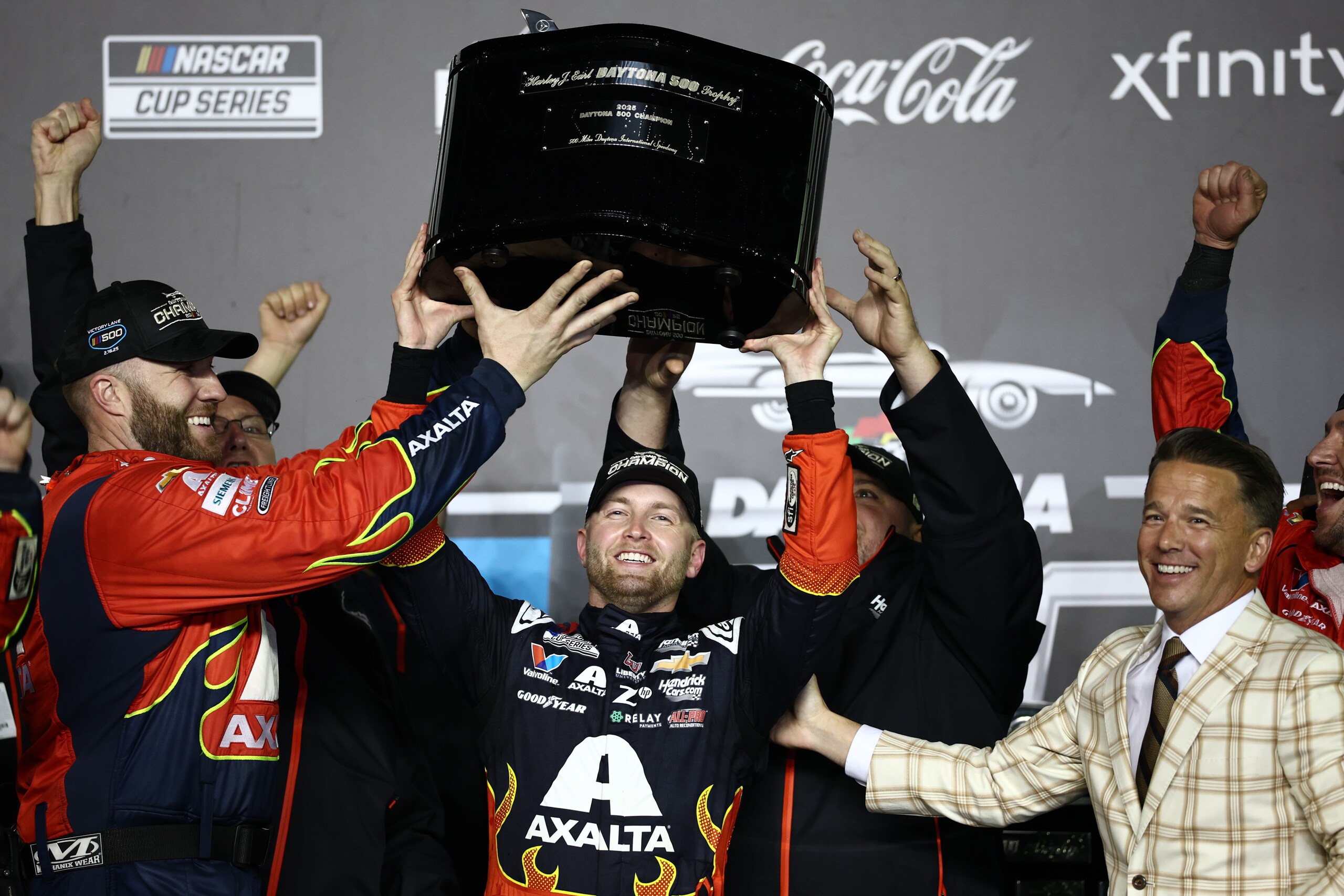 NASCAR: a Daytona Byron rivince dopo un anno
