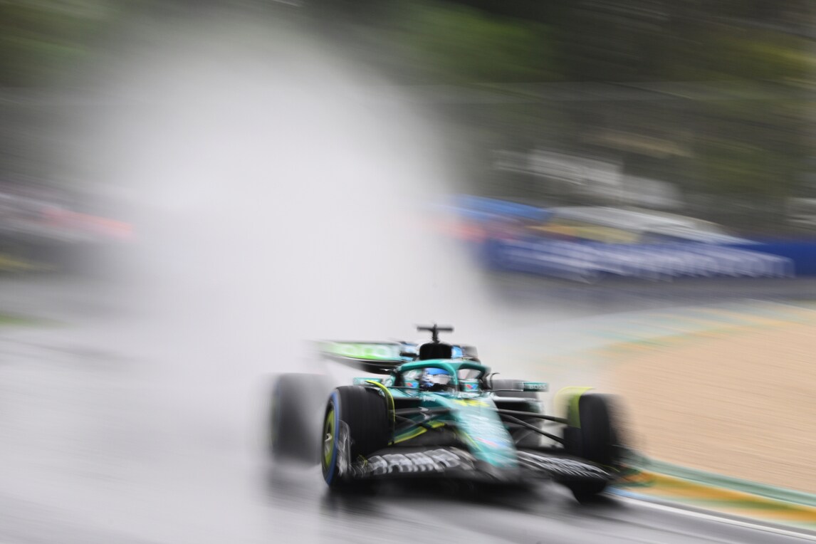 Incidenti, bandiere rosse, pioggia e vento: che incubo il GP Australia