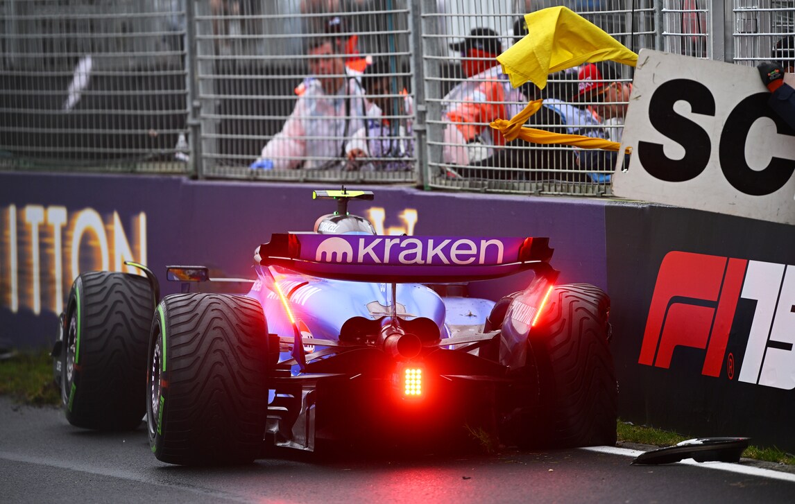 Incidenti, bandiere rosse, pioggia e vento: che incubo il GP Australia