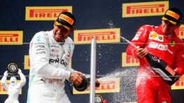 L'idea di Hamilton alla Ferrari continua a dividere i tifosi