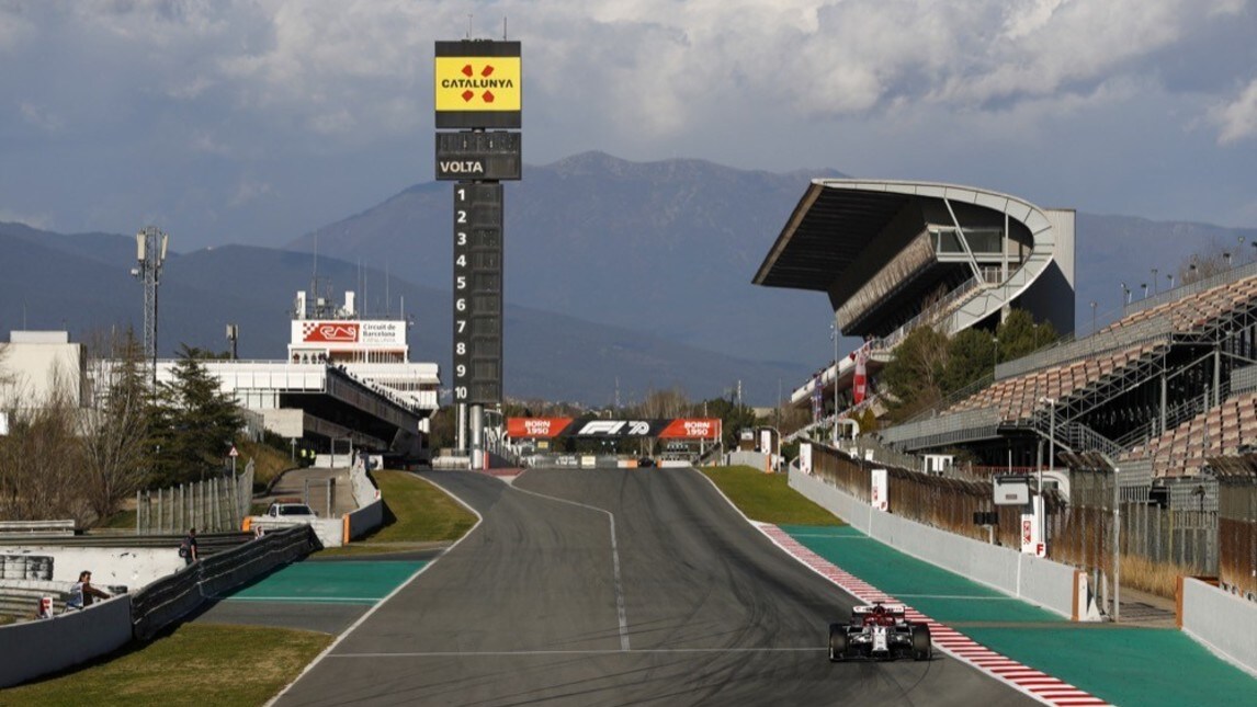 Alfa Romeo Kimi Raikkonen In Pista A Barcellona Autosprint
