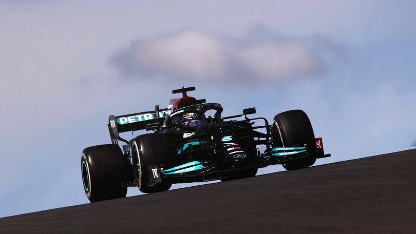 Hamilton: "GP Portimao difficile, ma ho azzeccato l'attacco a Max" -  Autosprint
