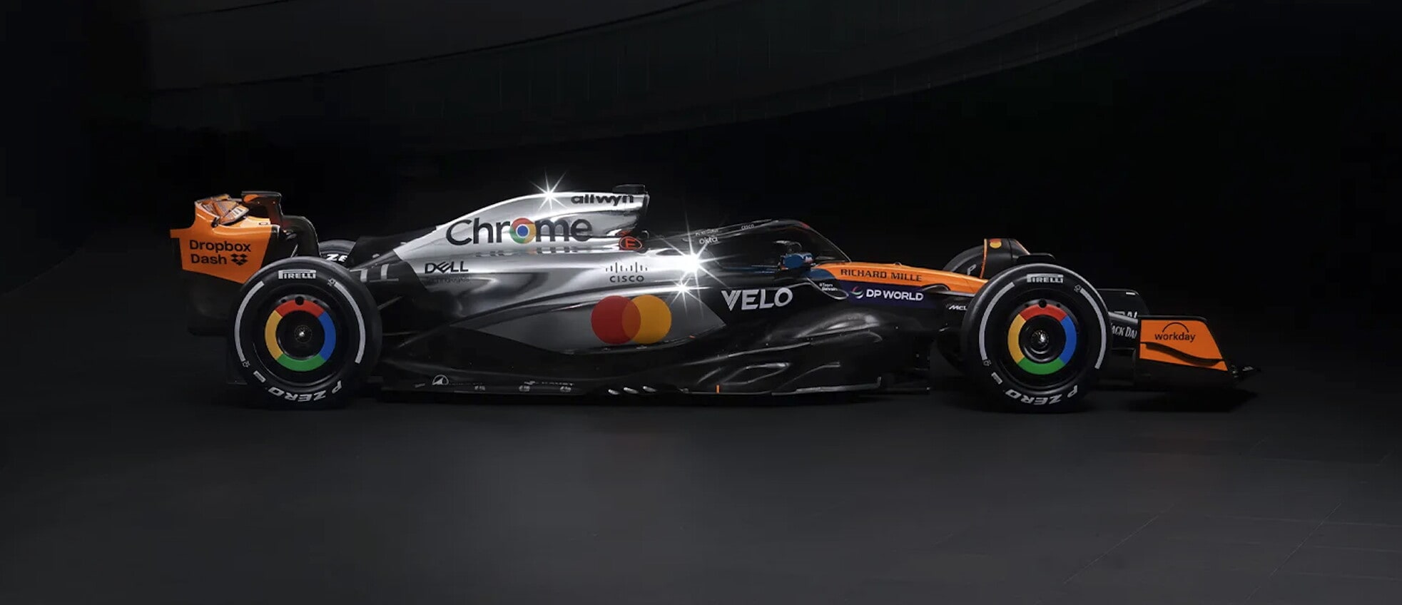 McLaren, a Silverstone con una livrea speciale che strizza l'occhio al passato