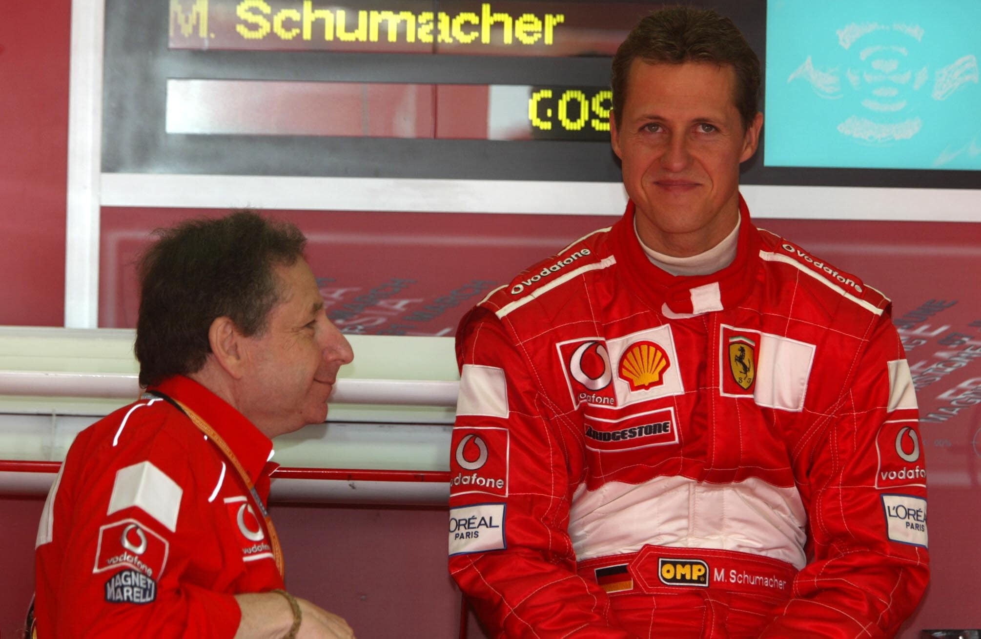 Michael Schumacher è campione del mondo 2002 con il trionfo al GP di Francia