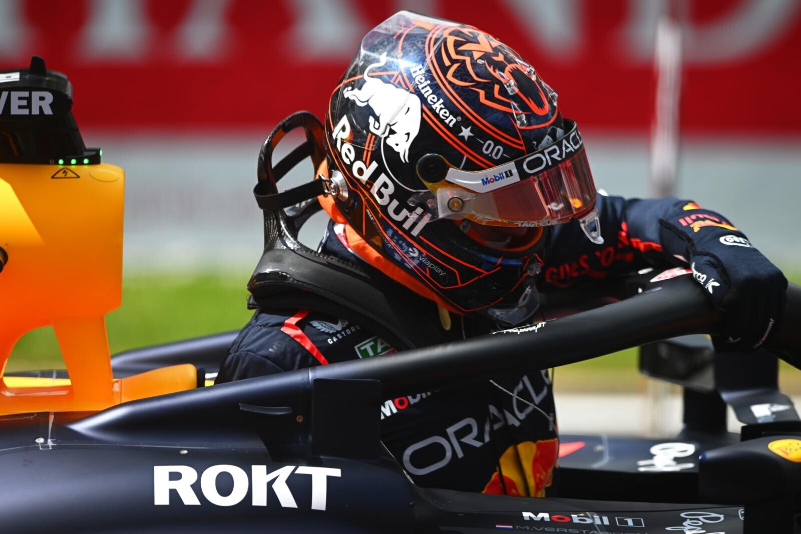 Dominio Verstappen sulle due McLaren nella Sprint Race di Spa