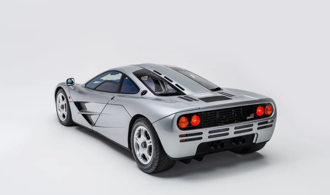 Quando la McLaren portò la Formula 1 su strada: all'asta la McLaren F1
