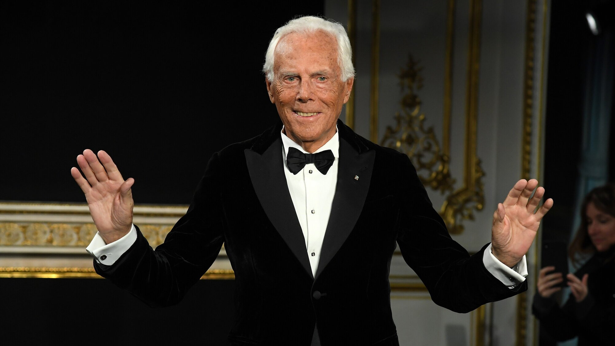 Formula 1 e Ferrari ricordano Giorgio Armani: i messaggi di Domenicali, Leclerc e della Rossa