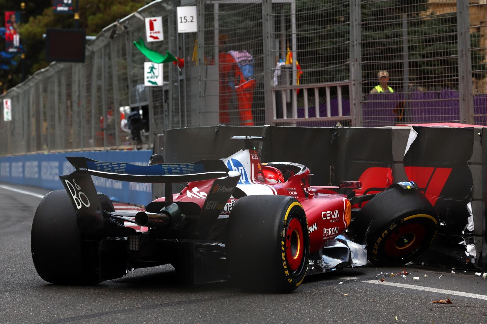 Baku da record: mai così tante bandiere rosse in una qualifica